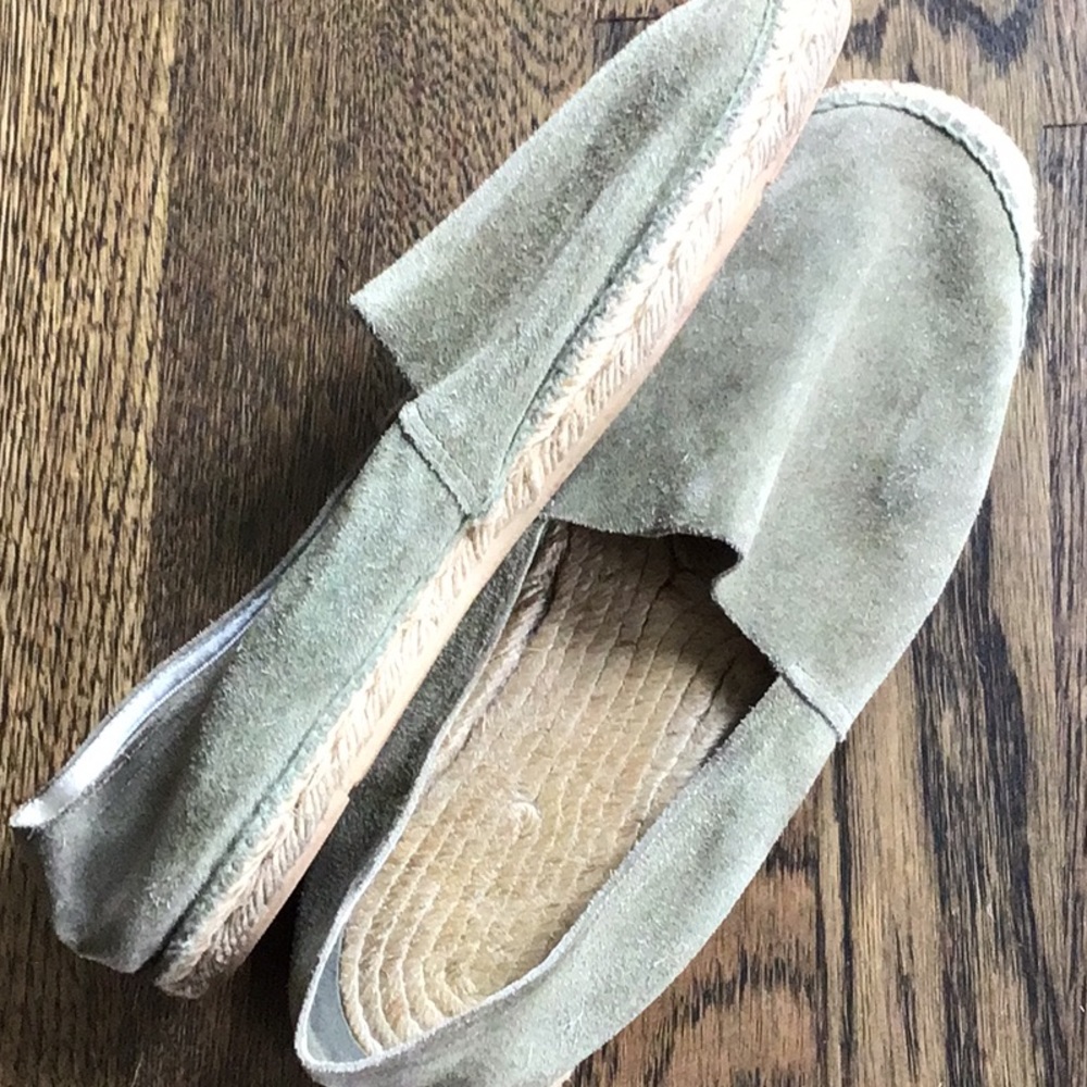 EUC Pare Gabia suede espadrilles khaki green suede
